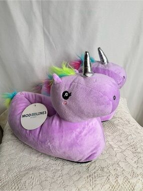 Mod Lines Unicorn Plush Slippers Purple Rainbow Mane Women’s Size 7.5-9 NWT